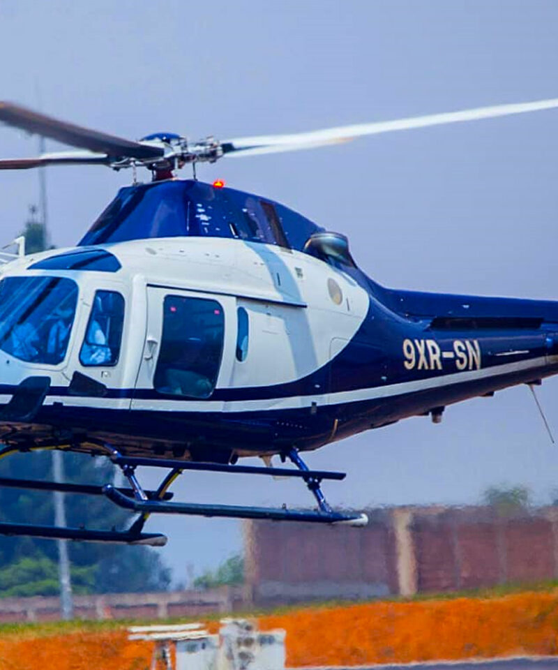 4-days-gorilla-trek-in-rwanda-by-helicopter